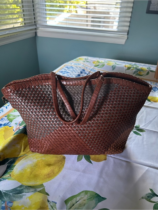 Handbags - Woven Genuine Leather Tote Bag - Brown Ombré